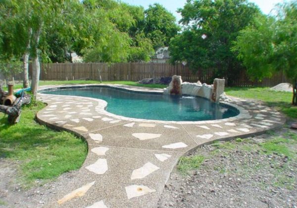 The Most Popular Swimming Pool Shapes – Poolsparlight